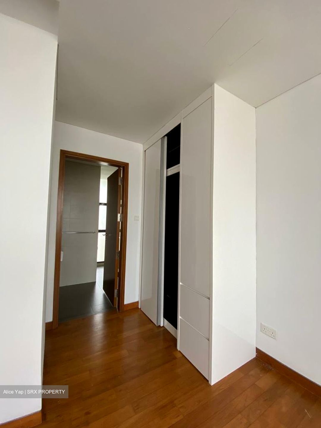 Hoover Park (D21), Terrace #608053901